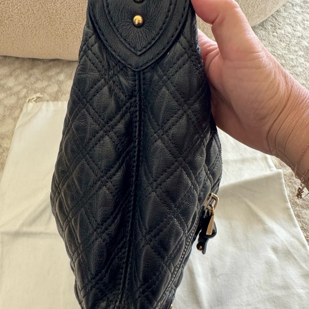 MARC JACOBS Black Quilted Calfskin Leather Banana Hobo Bag - Picture 15 of 15